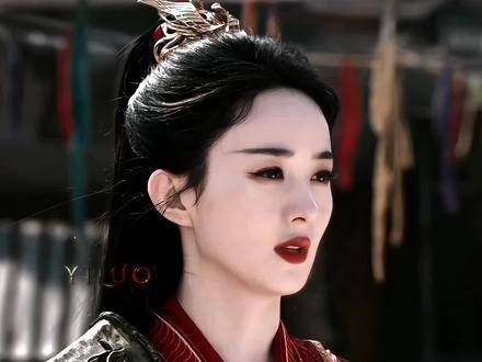 王爷,您束起的青丝,在风中轻扬,宛如永不倾倒的战旗……