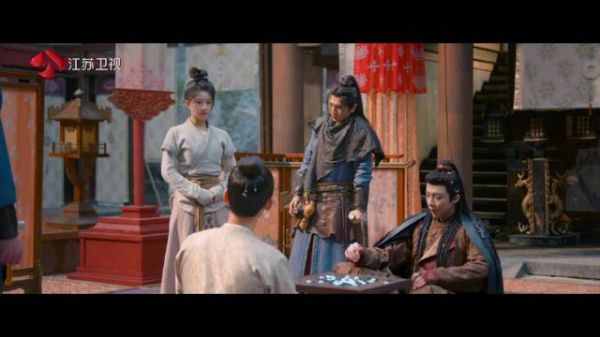 燕子京面对张晋然的质疑,找来端午做假证,端午被迫说谎…