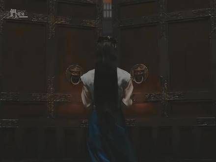 在这场“骗局”中,她最先舍弃的就是帝梓元