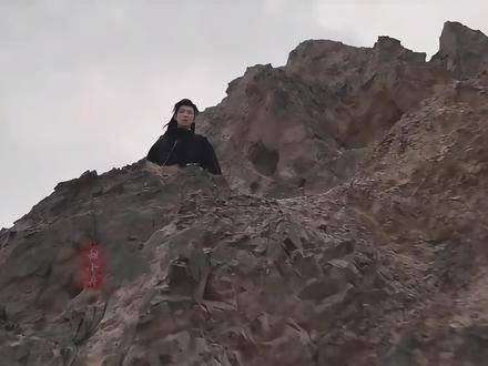 想离开，就立刻拔剑，让爱情一笔勾销