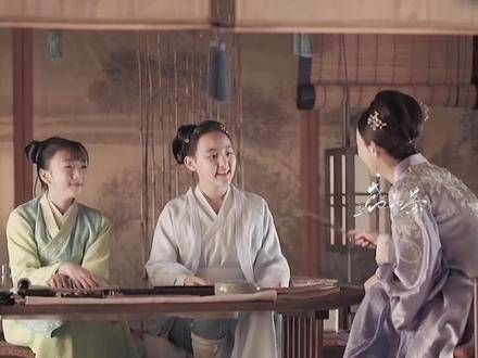 后来,娴姐儿嫁入了永昌侯府,蓉姐儿则嫁给了常嬷嬷的孙子常年