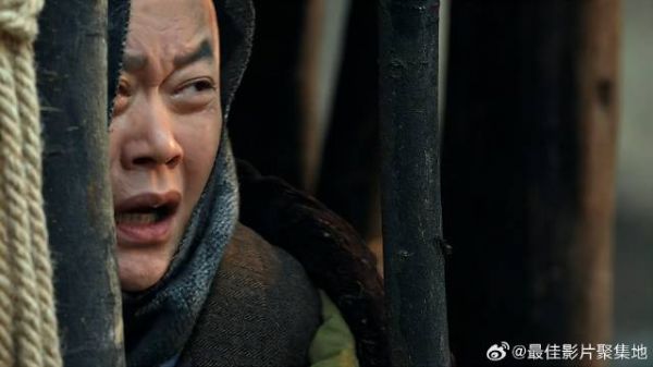 许半夏找伍建设谈,不想两败俱伤,谁料牛圈里熟人喊她