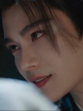 这下慕声真的变成了黑莲花，花孔雀你也真是想si啊，18集一巴掌，19集两巴掌…