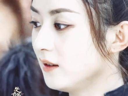 当年楚乔传我磕「燕楚」,现在与凤行我磕「墨璃」~磕副线就是我的命吧