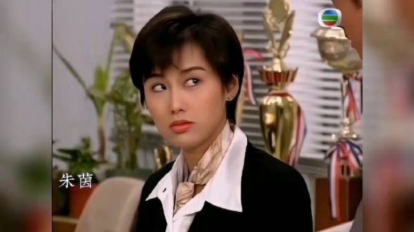 来看看这几位女星，谁才是你心中的短发颜值天花板？