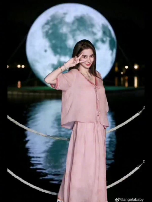 现任叶珂退网 前任baby返场
