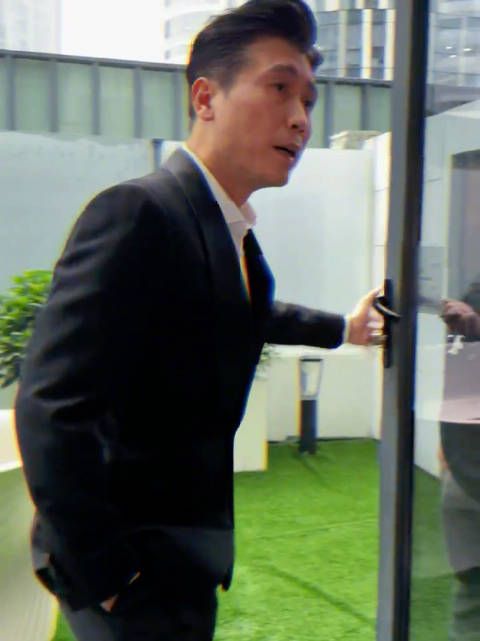 你的叔圈天花板申请出战…