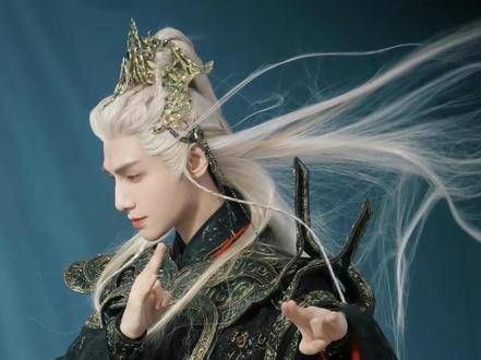 一番大男主唐俪辞！