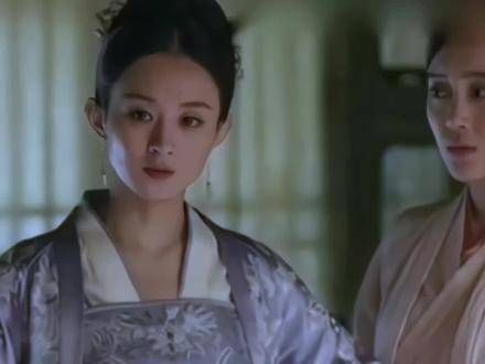这一局仅靠明兰是无法盘活的,全凭正直的发与邪气的长柏来扭转局势