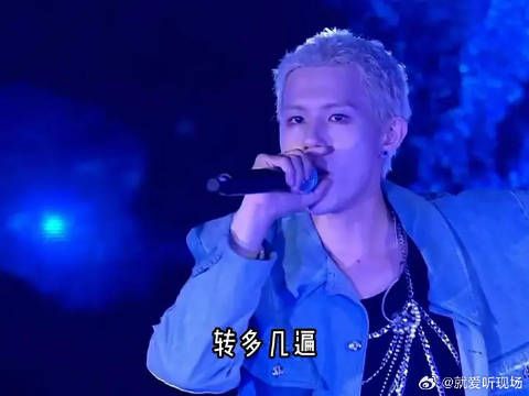 “自己喜欢的东西,又何必问别人好不好”