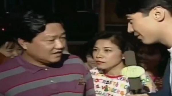 黎明年轻的时候真年轻啊!来看看其街头与路人互动