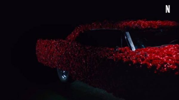 BREAKING:碧昂丝官宣将在圣诞节当天的