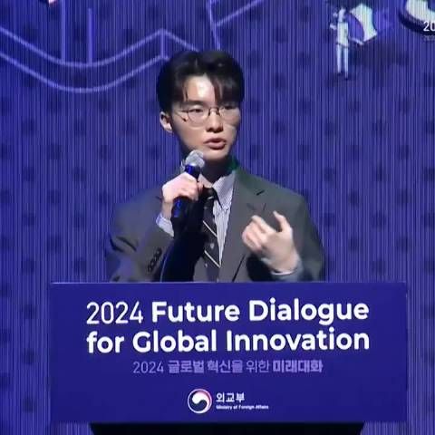 Faker外交部演讲:我现在是全盛期…