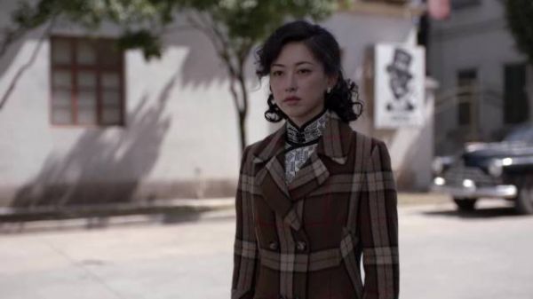 朱珠的演技可圈可点,从《叛逆者》的复杂角色到《宿敌》中黄萧的成长历程…