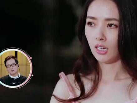 郭碧婷身着婚纱,没想到裙子过于透明,全程紧握不放,网友直呼:太尴尬了