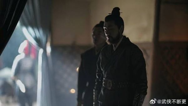 廷烨被举荐投军,结果被派去做苦力,石头一听忍不了
