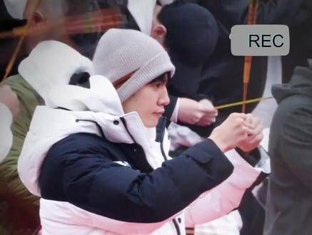 陈哲远|241122 梦花廷开机现场02 cr.瓦尔登玫瑰 感谢分享