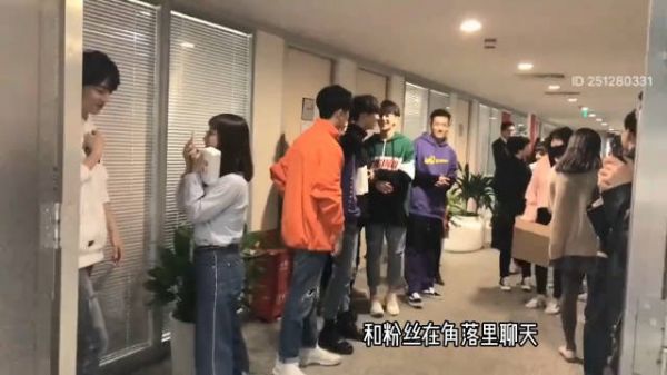 真诚 谦逊,他就这样一路走到我们面前~xz