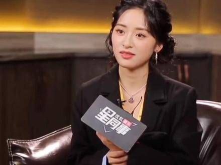 妈呀,刘亦菲真人美得惊人啊?!