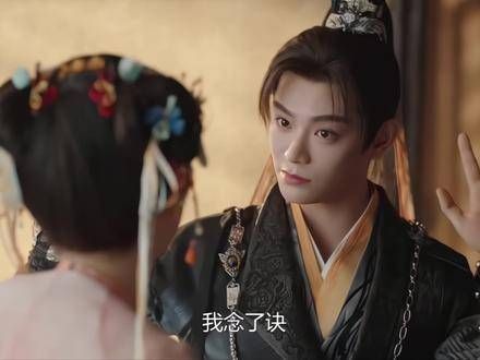 再看一次还是会被这个拥抱所震撼!