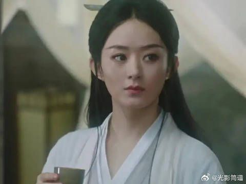 沈璃“突然反应过来,我是不是应该装瞎看不见呀”