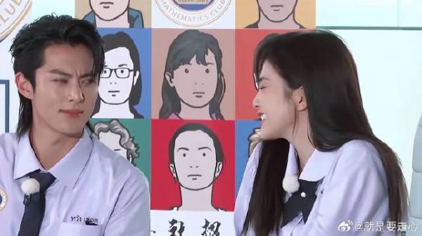 一听可以自由组队！ 王鹤棣立刻找白鹿，白鹿的反应好甜