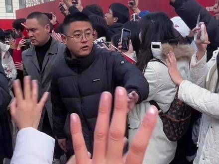 我太幸运了!张雨霏真是美丽又温柔!