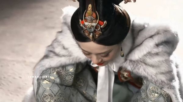 孙俪、刘涛等主演的《芈月传》开播九周年…