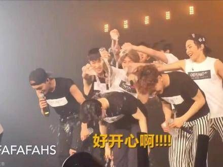 我们的91line,承受最多的两人,明明没有做错什么,真的好怀念九人的EXO