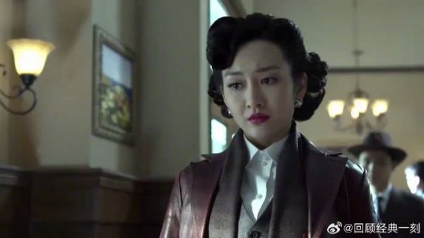 这才是顶级特工,这暗杀真是行云流水啊!精彩了!