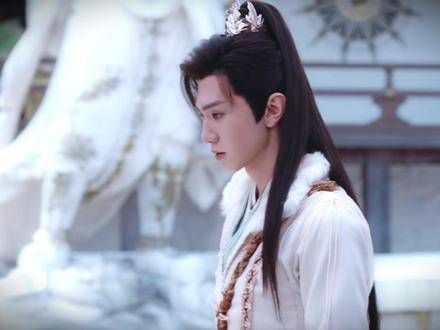 陈哲远的精湛演技,让 云天河 的角色更加鲜活生动,古偶