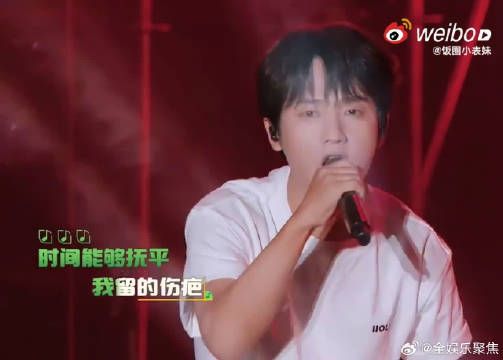 爱奇艺尖叫之夜，因为有十个勤天《果敢》的开场，变得更加值得期待！
