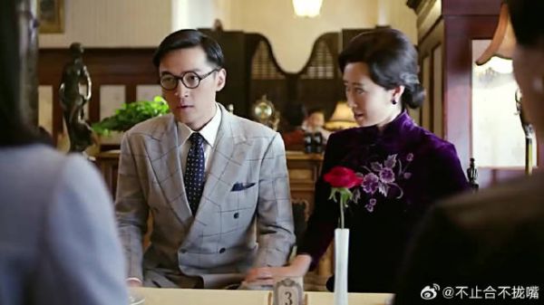 胡歌被迫相亲的样子像极了爱情,世界上怎么会有这么巧的事情