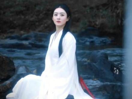 “曾经的一切皆为空幻,唯有未来才是生活的真谛”愿小凤凰沈璃永远幸福顺遂!