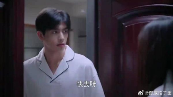 李尖尖捂住头大哭,唐灿怒敲凌霄家门:咋没人开门!