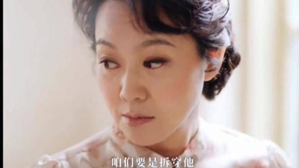 老头子吃醋的劲头比年轻小伙还要猛烈，真是笑翻了