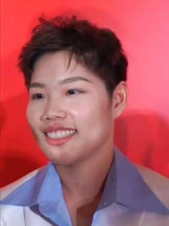 老友相继退役,怎能不感伤?希望你能远离伤病,保持健康!