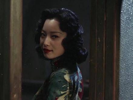 终于理解当年张艺谋导演为何选择倪妮出演《金陵十三钗》了…