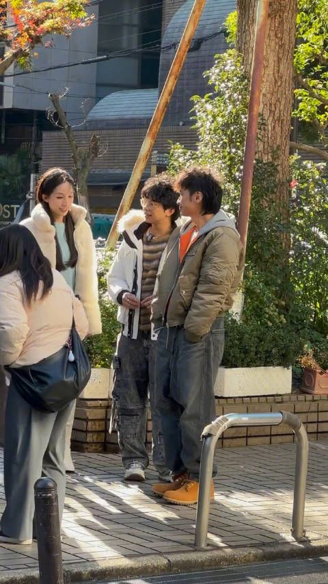 网友在日本大阪偶遇古巨基,能看出这是52岁的人吗?