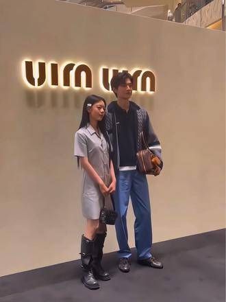 这两位这么客气做什么呢,见面还鞠躬,麦麦实在忍不住笑场了!