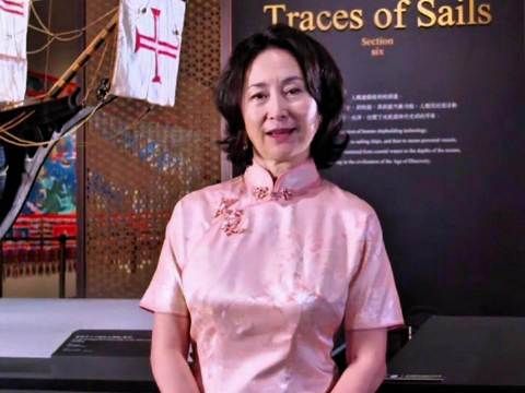 赌王何鸿燊的女儿何超琼:有家国情怀的女人,自带气场,每一步都闪闪发光!