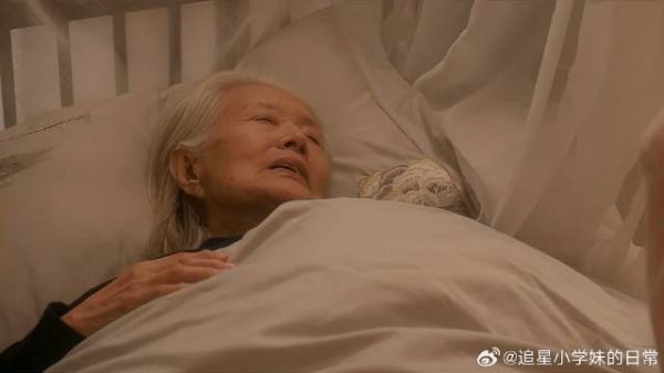 时宜照顾外婆,怎料意外得知惊天秘密,这下好看了