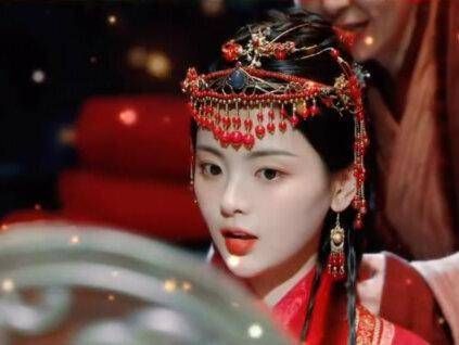 我们的温柔女侠即将出嫁,造型美艳动人,真是令人赞叹