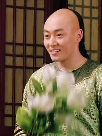 “天下之大,竟容不下允礼,也容不下甄嬛”