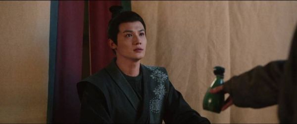 很多人看蜀锦人家的时候是能够代入到诸葛鸿的…