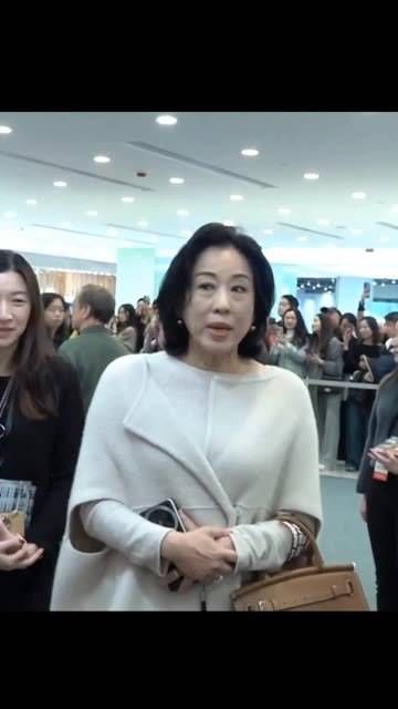 最新的活动路透,70年代的港姐冠军,如今66岁的她状态如何?