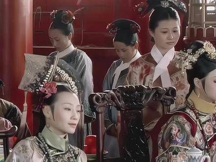 在宫宴上,各级嫔妃的菜式都有明确规定,妃位是仅次于皇后的位置…