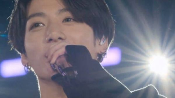 田柾国 231227 知道莫名纠结的情绪是什么感觉吗?