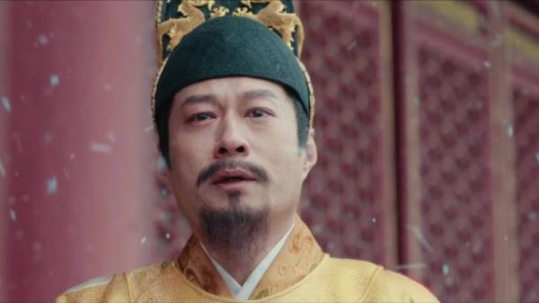 追剧途中，《九重紫》里谭凯的陛下给人留下深刻印象