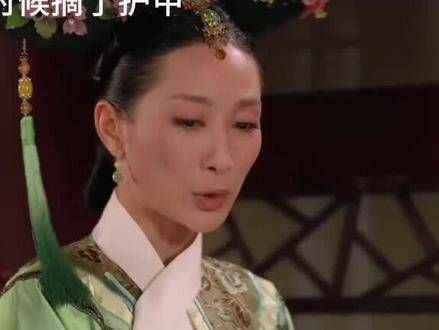 其实被女性扇巴掌时,首先飘来的是香气,随后才是巴掌